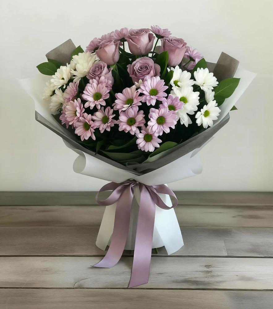 Букет цветов из: Хризантемы и Розы в Сосново Ленинградская область