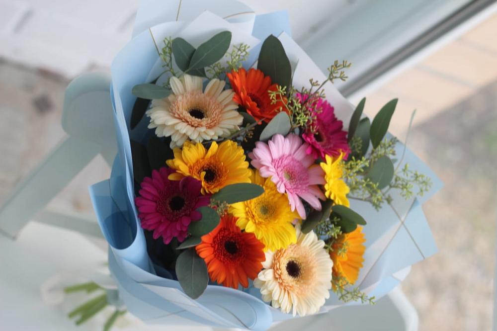 Букет цветов из: Герберы в Сосново Ленинградская область