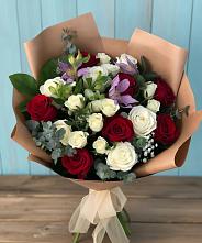 Букет цветов из:  Розы и Альстромерии в Сосново Ленинградская область