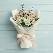 Букет цветов из:  Альстромерии в Сосново Ленинградская область