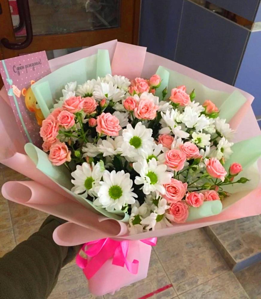 Букет цветов из: Розы и Хризантемы в Сосново Ленинградская область