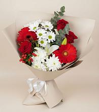 Букет цветов из:  Розы, Хризантемы, Герберы и Лилии в Сосново Ленинградская область