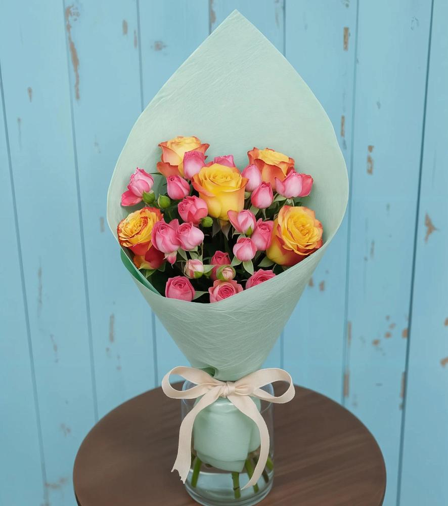 Букет цветов из: Розы в Сосново Ленинградская область